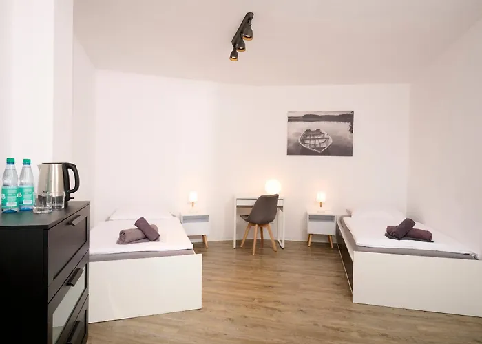 Shipyard Guesthouse Gästehaus für Geschäftsreisende und Monteure an der Elsflether Werft und Trainingcenter Heinemann Solutions GmbH